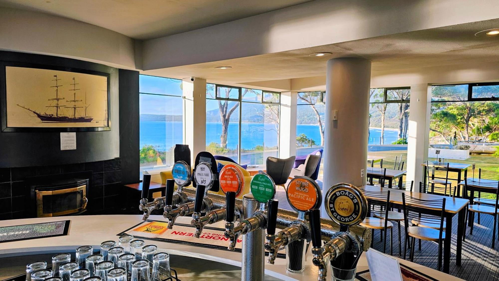 Lufra Beachside Hotel Eaglehawk Neck Extérieur photo
