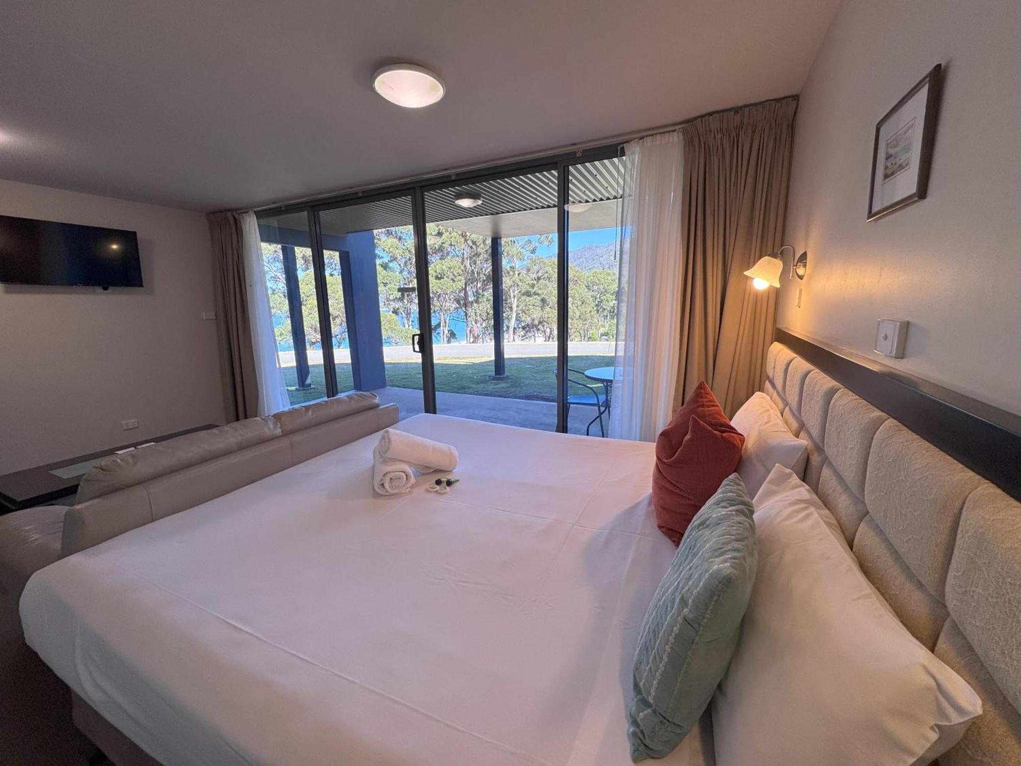 Lufra Beachside Hotel Eaglehawk Neck Chambre photo