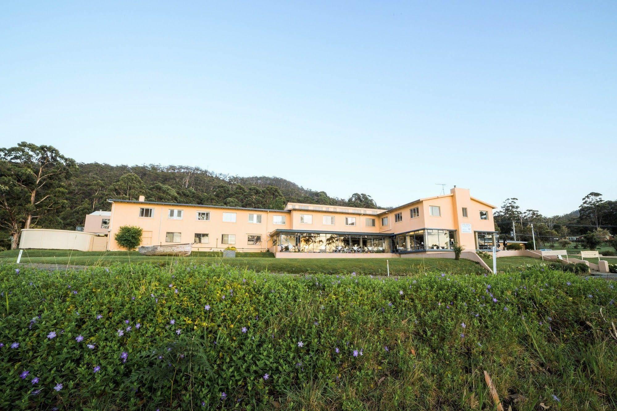 Lufra Beachside Hotel Eaglehawk Neck Extérieur photo